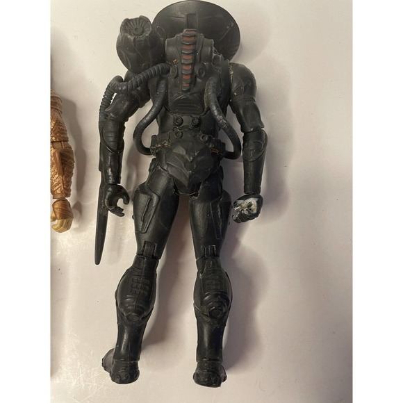 DC LOT AQUAMAN 6" TALKING HEROES JUSTICE LEAGUE + Black Manta Action Figures - Picture 3 of 8